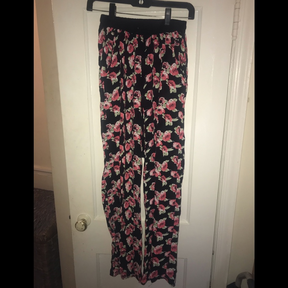 Flower print pants